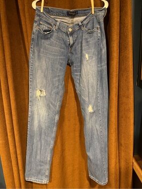 Levi's 524 too super low rise jeans